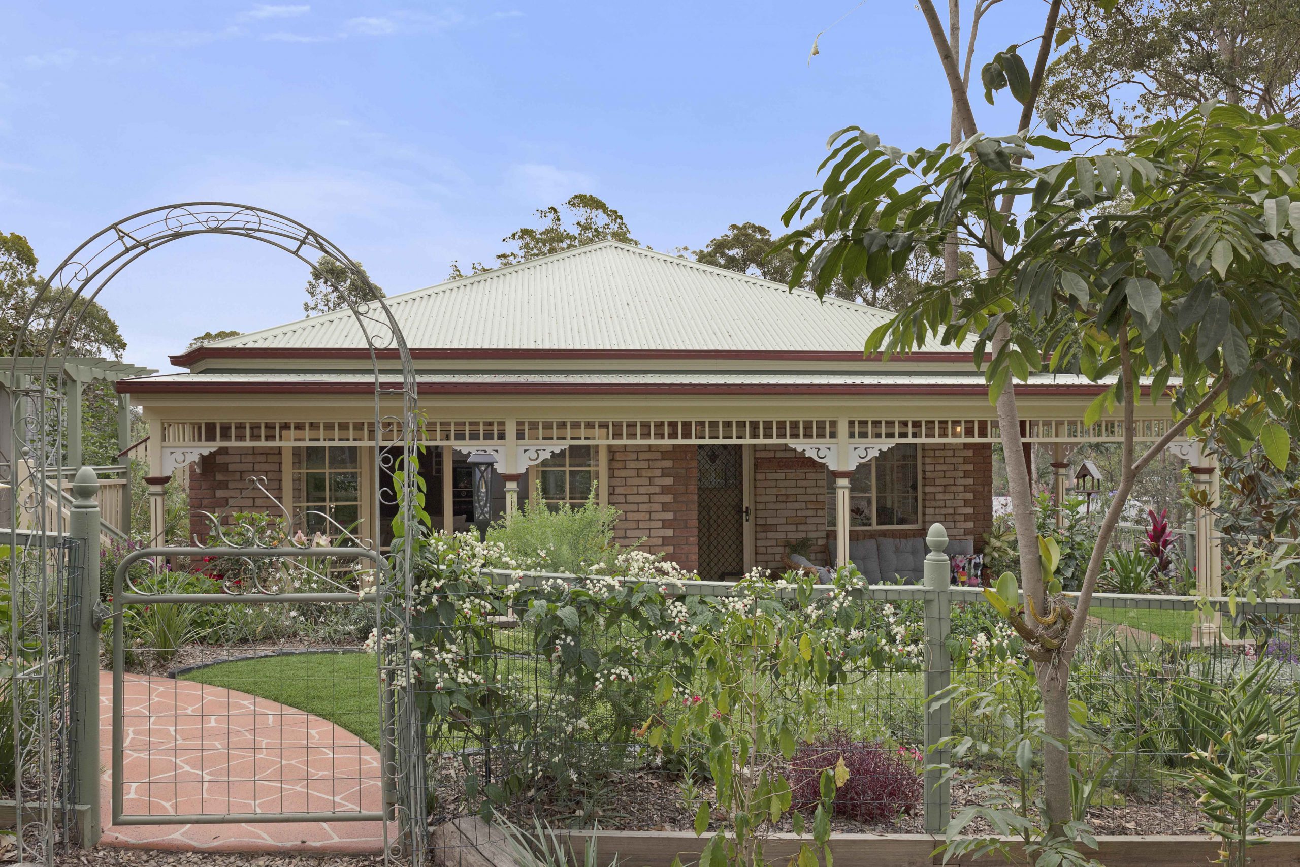 GRANNY FLAT RULES AND REGULATIONS IN BRISBANE Granny & Co Homes