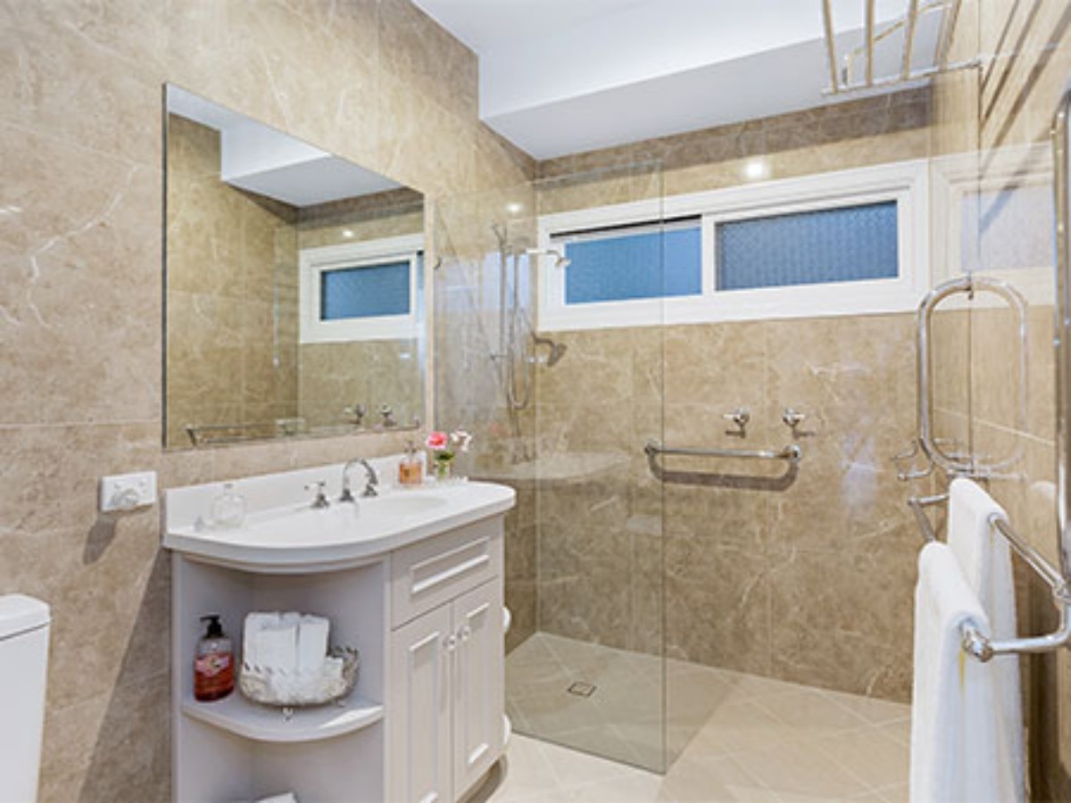 The Hampton Bathroom Design