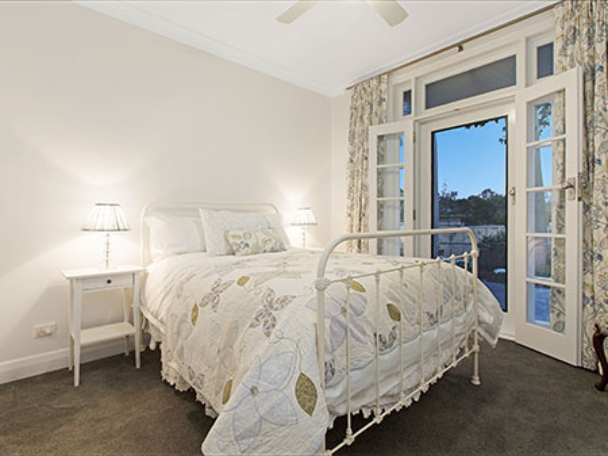 The Hampton Bedroom Style